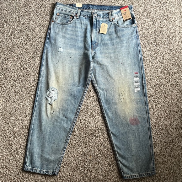 Levi’s Mens 550 ‘92 Jeans Size 38x30 Relaxed Taper Distressed New NWT $80 - Picture 1 of 6